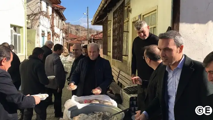 Emet Samrık Köyünde Yağmur Duası ve Hayır Yemeği