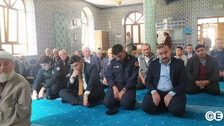 Emet'te aziz şehitlerimiz unutulmadı