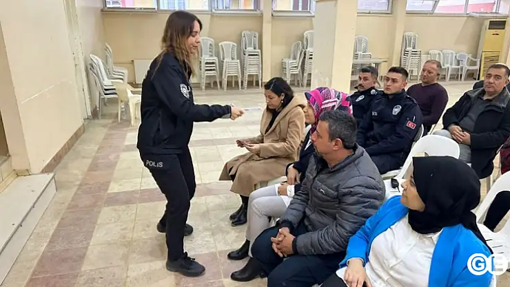 Emet'te 'Kadına Yönelik Şiddet ve Aile İçi İletişim' konferansı