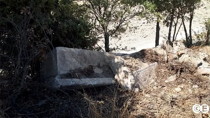 Emet'te Lahit Mezar Bulundu