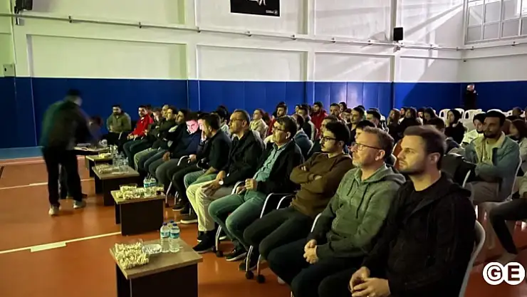 Emet'te milli maç coşkusu hep birlikte yaşandı