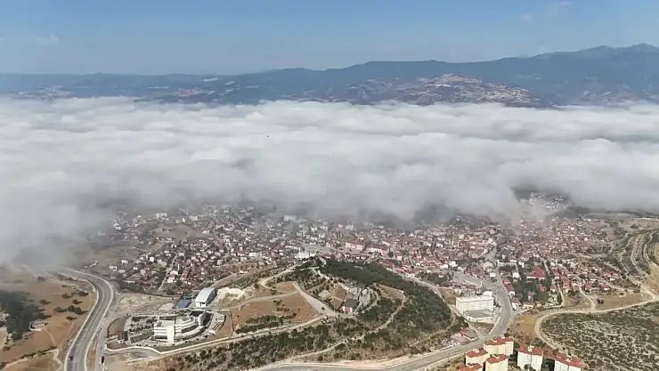 Emet'te Yağmur Sonrası Gökyüzü Görsel Şölene Dönüştü