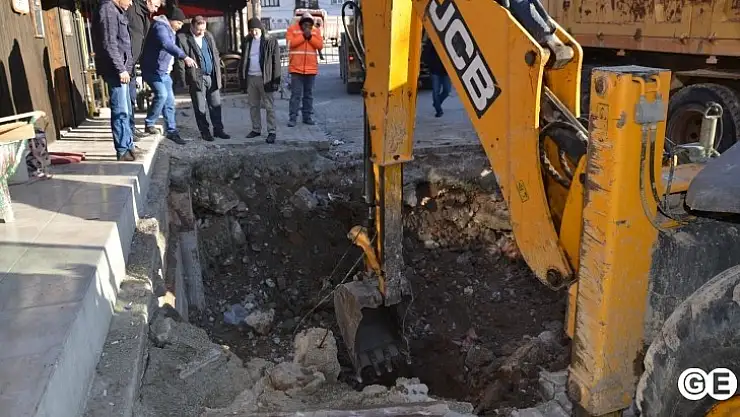 Emet'te 100 Yıllık Kanal Hattında Güçlendirme Çalışmaları