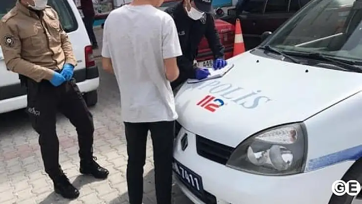 Emet'te Maskesiz Gezen 18 Kişiye 7 Bin TL Ceza