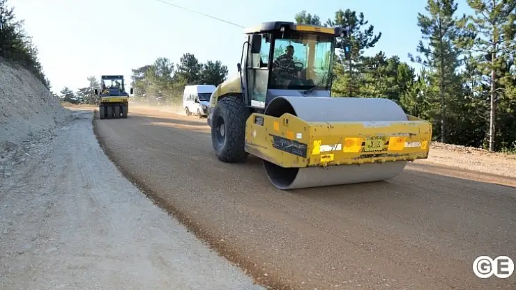 Göncekte Sıcak Asfalt Çalışmaları Başladı