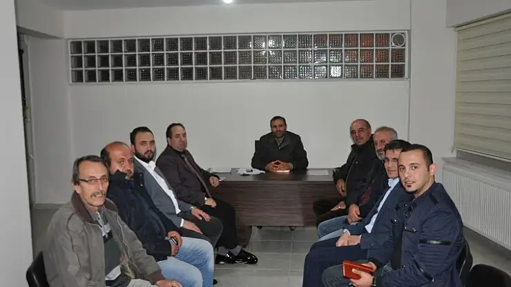 DAYANIŞMA DERNEĞİNDE BAŞKAN ELMACI