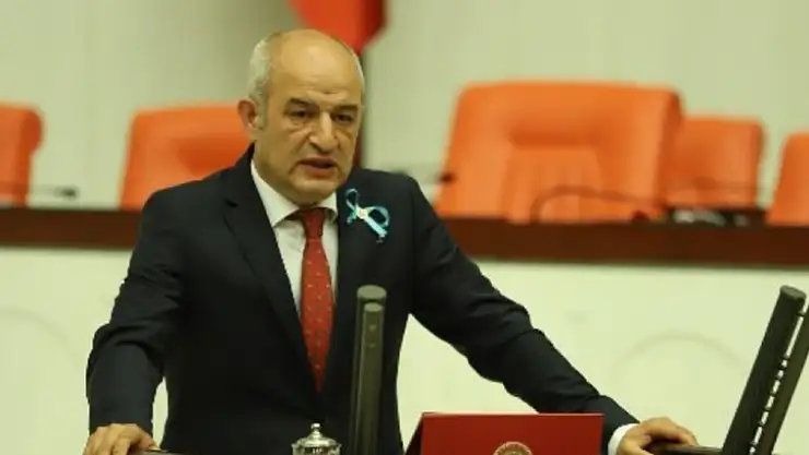 CHP MİLLETVEKİLİ KASAP'ZULUM  BİZDENSE BEN BİZDEN DEĞİLİM'
