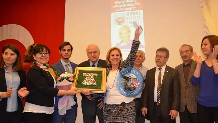 ÇÖLAŞAN: 'ÜLKEMİZ VE MİLLETİMİZ İÇİN HAYIR DİYORUZ'