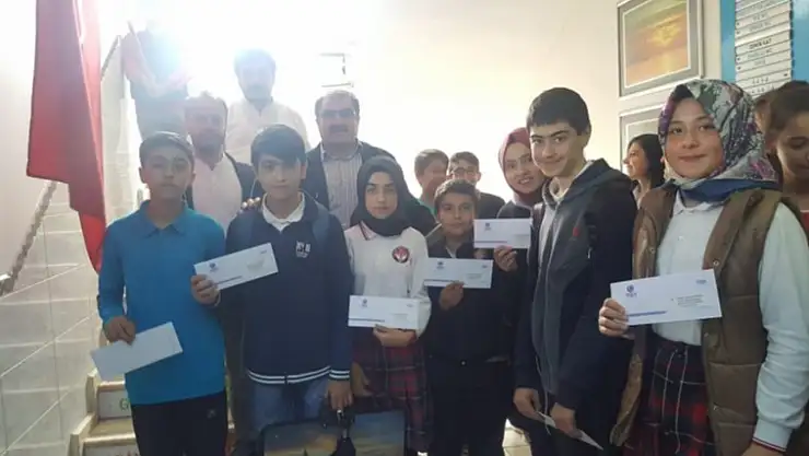 SİYER'İ NEBİDE EMET VE KÜTAHYA BİRİNCİSİ GÜMÜŞSOY AYNI ZAMANDA TÜRKİYE 20.Sİ OLDU