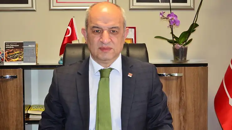 KASAPKÜTAHYAYI DA KENDİLERİNİDE MUM GİBİ ERİTİYORLAR