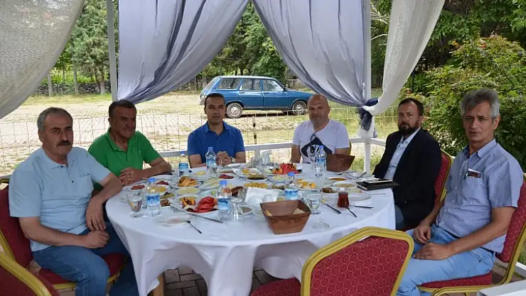 KAYMAKAM ÇİÇEK GAZETECİLER GÜNÜNDE BASIN MENSUPLARI İLE BİR ARAYA GELDİ