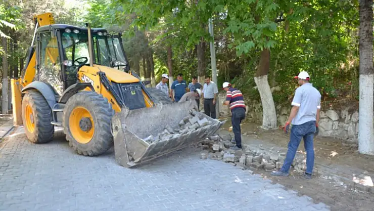 KAPLICALAR CADDESİ  AYDINLANACAK