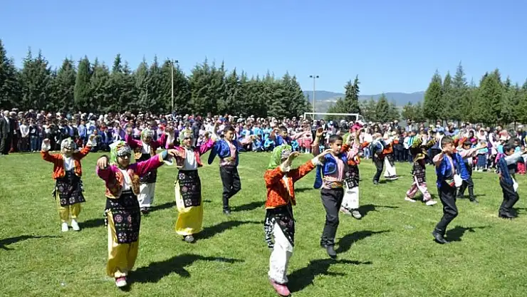 EMET'TE 23 NİSAN COŞKUSU