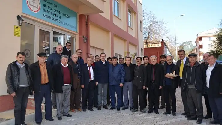 AKIN EMETTEN SESLENDİ KİTLER ÜVEY EVLAT DEĞİLDİR