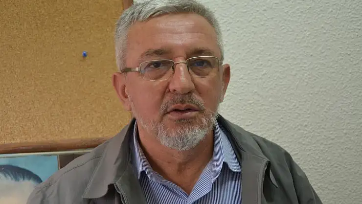 HAMAMCI  ASİT KOKAN HAVA KADAR AÇIKLAMA YAPILMAMASIDA HALKIMIZI PANİKLETMİŞTİR