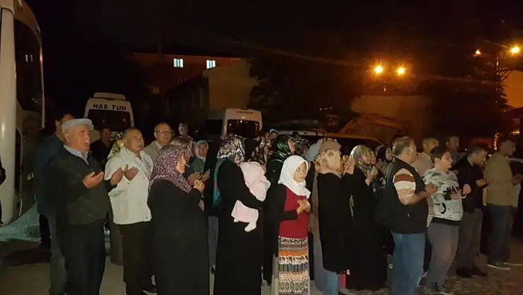 HACI ADAYLARIMIZI DUALARLA UĞURLADIK