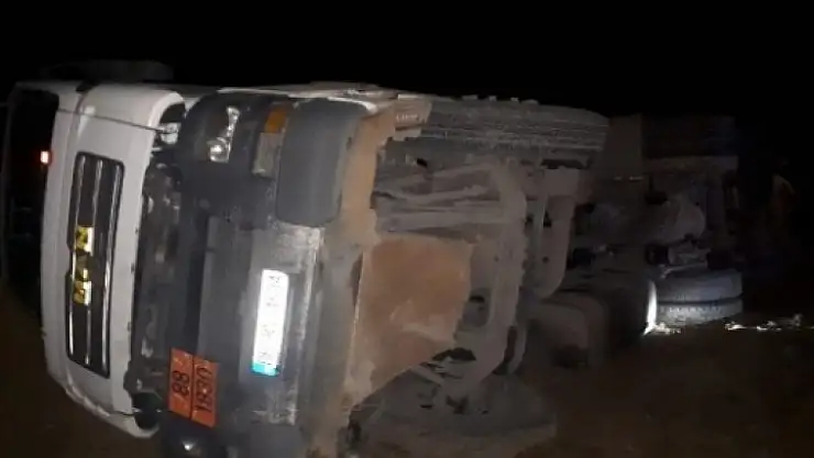 YİNE EMET YOLU YİNE ASİT TANKERİ KAZALARI