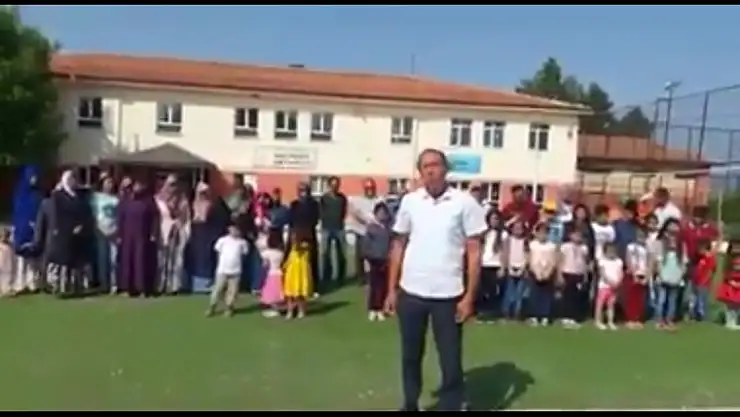 HACIKEBİRDE KAPATILAN OKUL İSYANI