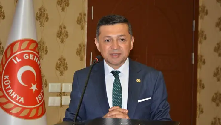 ERBAŞ  BÜROKRATLAR SİYASET YAPMASIN,HİZMET ETSİN