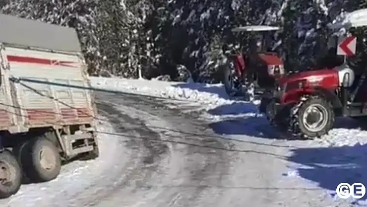 Hisarcık Kurtdere yolu çile yolu oldu