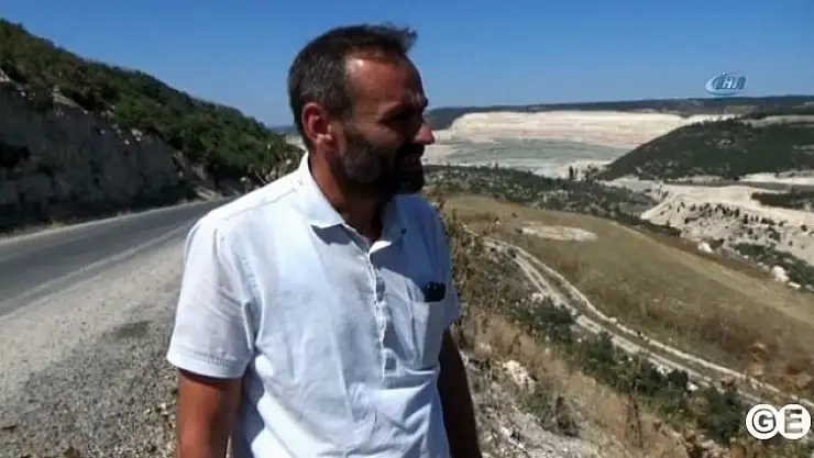 İl Genel Meclis Üyesi Elmacı' Milletvekili Fazıl Bey  Yola Bin lira Geleceğini mi Sanıyor?