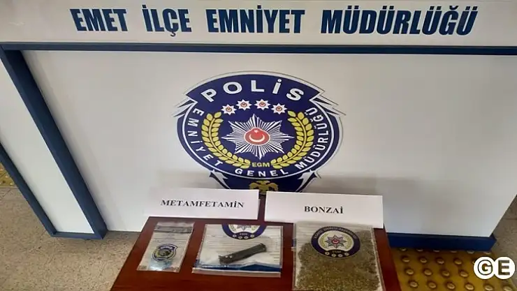 İlçe Girişinde Drift Yaparken Kaza Yaparak Yakalandılar