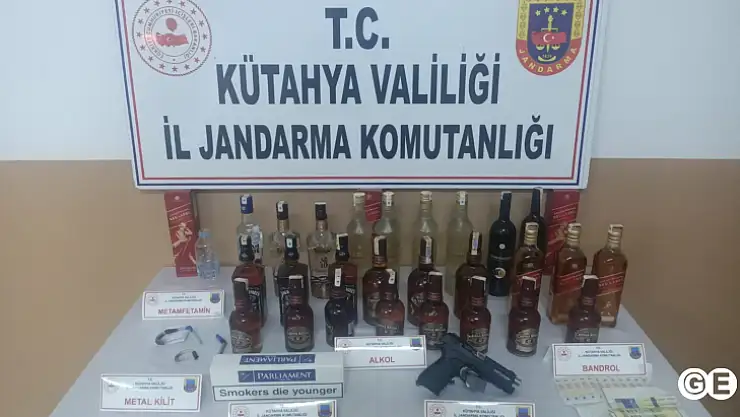 İş Makinesi İle Hazine Ararken Yakalandılar