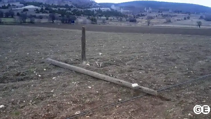Kablo Hırsızları Köyü Telefon ve İnternetsiz Bıraktı