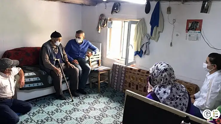 Kaymakam Çiçek'ten Şehit Babasına Babalar Günü Ziyareti