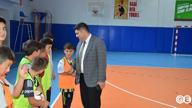 Kaymakam Seyman spor yapan gençlerle buluştu