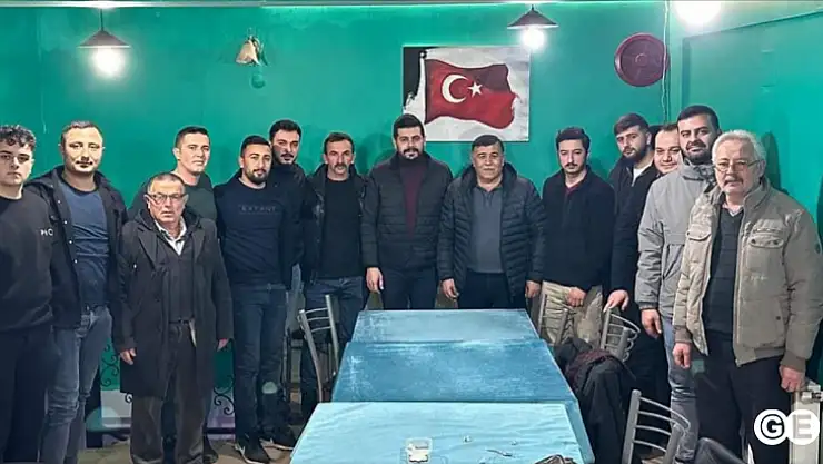 MHP'li yöneticiler ilçenin gençleriyle buluştu