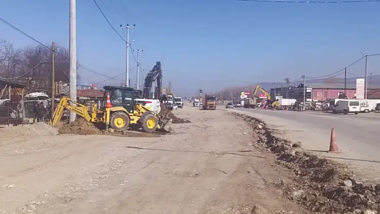 Simav-Eynal Yolunda Çalışmalar Hız Kazandı