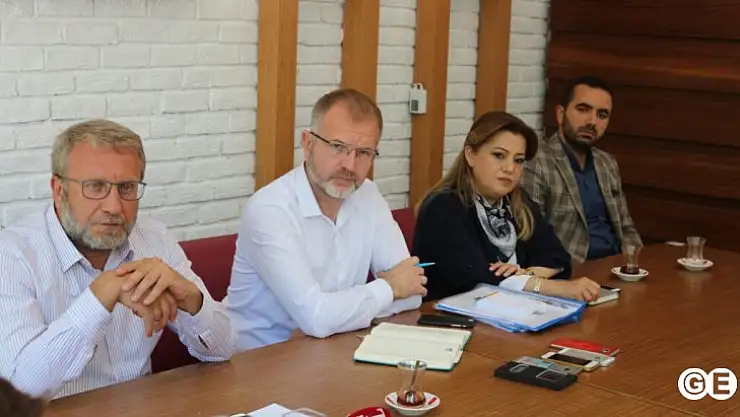 'Turizmde Çözümü Sadece Bürolarda mı Sanıyorlar?'